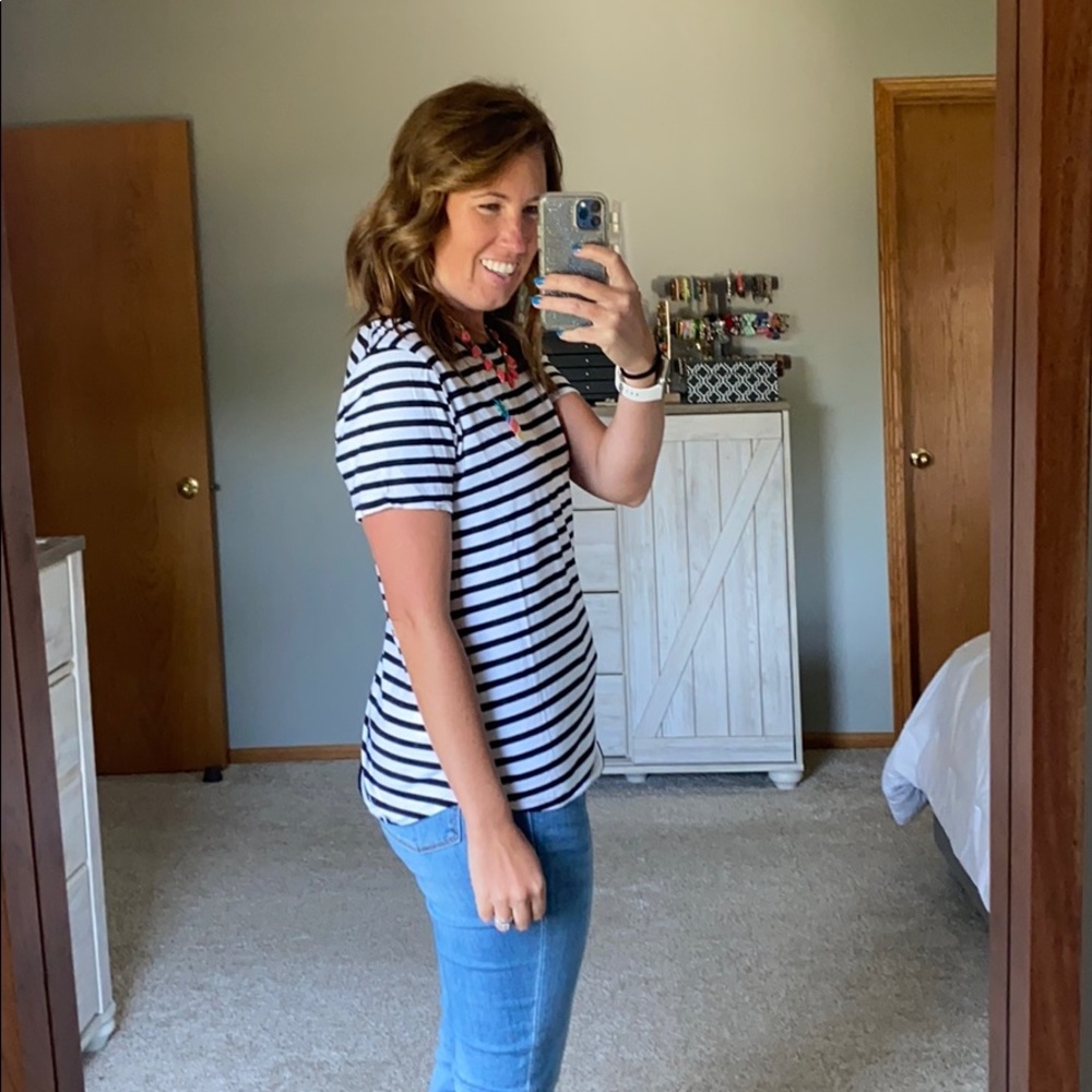 Old Navy Black & White Stripe Tee with Pinapple - Picture 3 of 8